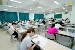 <b>竞赛设置笔试取实操环节：笔试理论环节聚焦食</b>